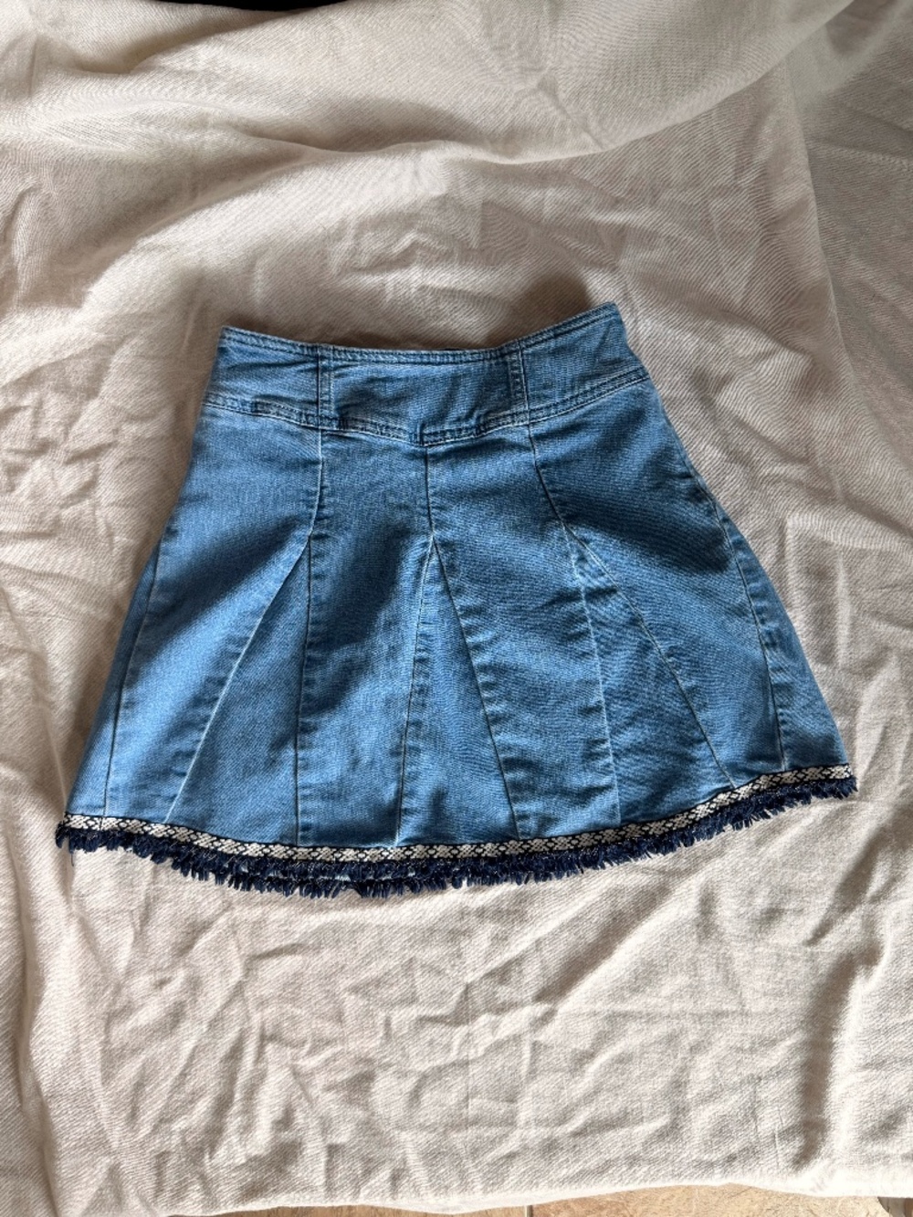 Decorative Hem Jean Skirt